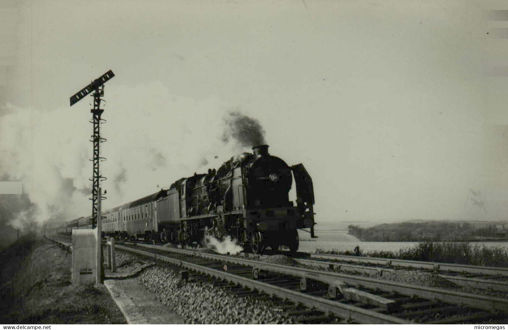 Caffiers, été 1958 - Cliché Jacques H. Renaud - Trains