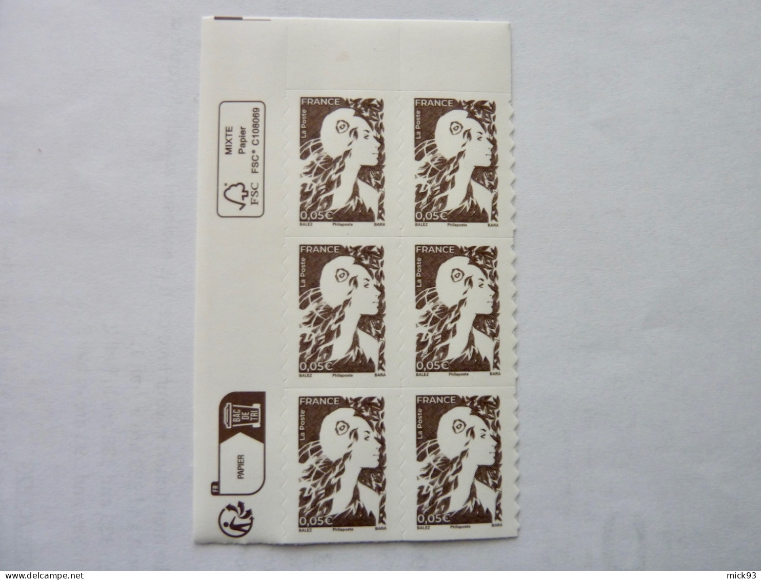 France Marianne De L'avenir 5c Adhésif Bloc De 6 Avec Les 2 Logos - Unused Stamps