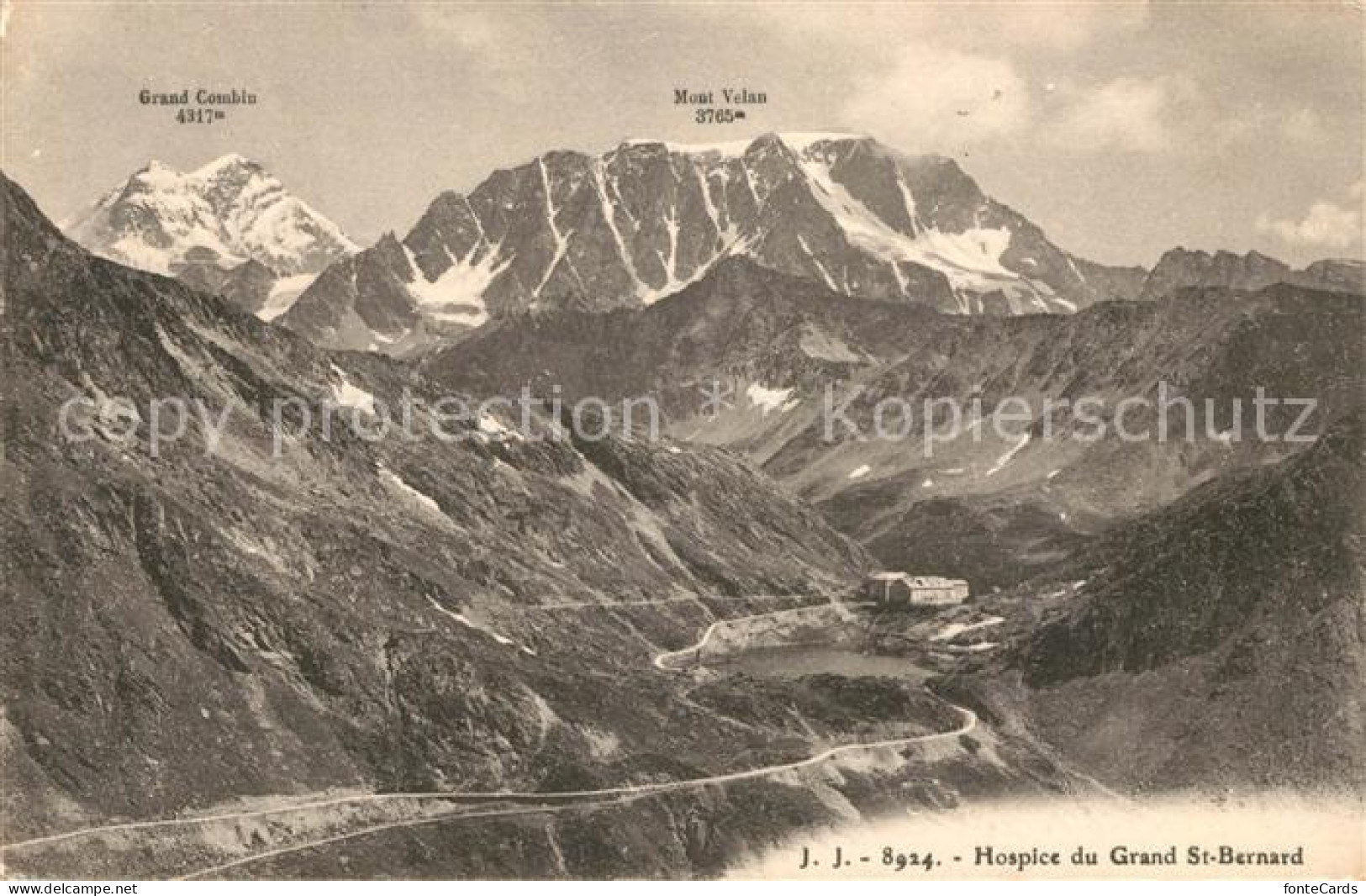 13069068 Grand Saint Bernard Hospiz Gebirgspass Walliser Alpen Grand Saint Berna - Andere & Zonder Classificatie