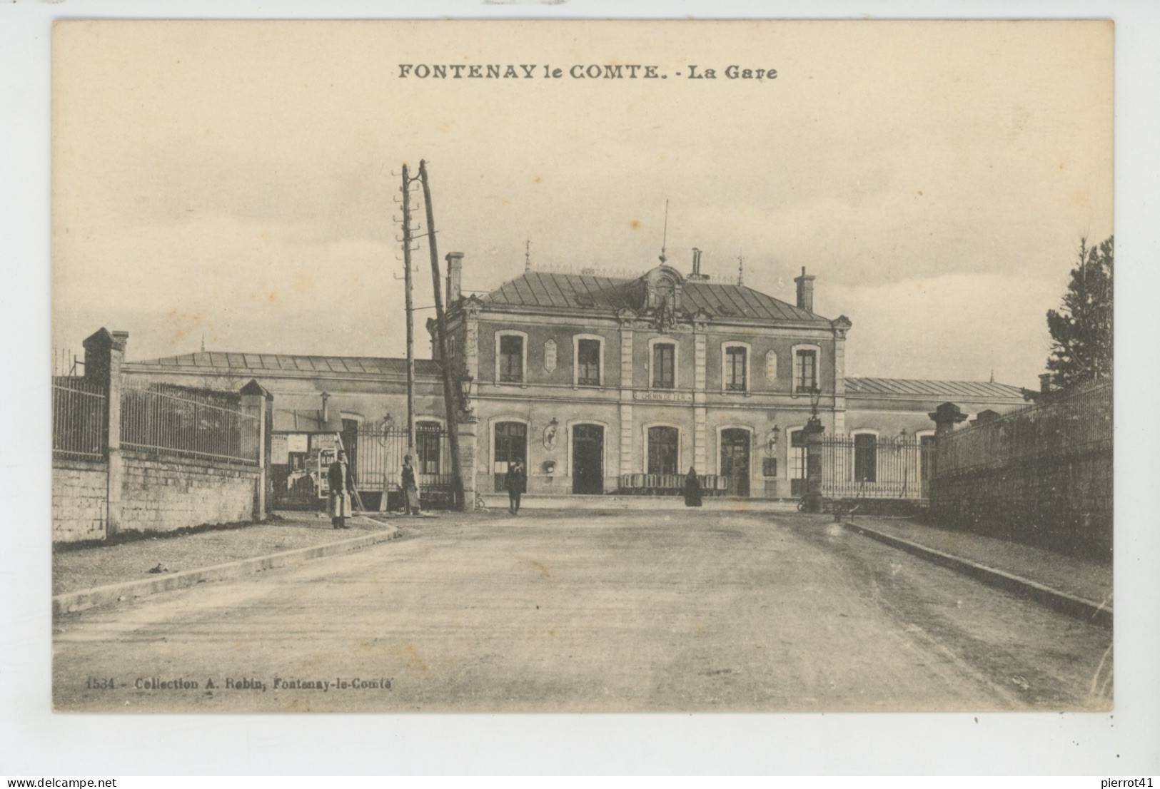 FONTENAY LE COMTE - La Gare - Fontenay Le Comte