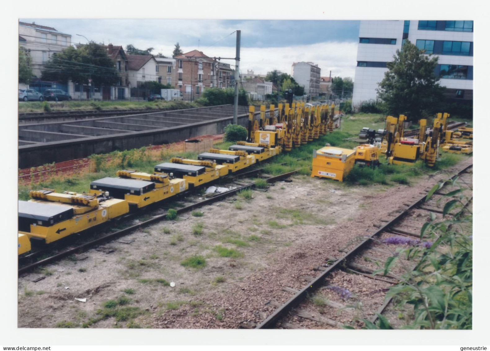 Photo-carte Moderne "Lorries Sur La Voie De Raccordement SNCF/RATP Des Ateliers Du Métro De Fontenay-sous-Bois" - Subway