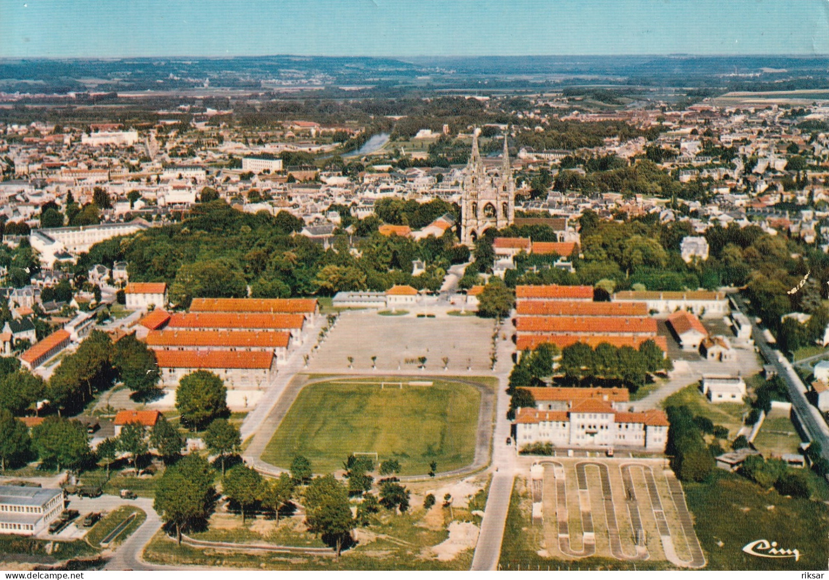 FOOTBALL(STADE) SOISSONS - Fussball