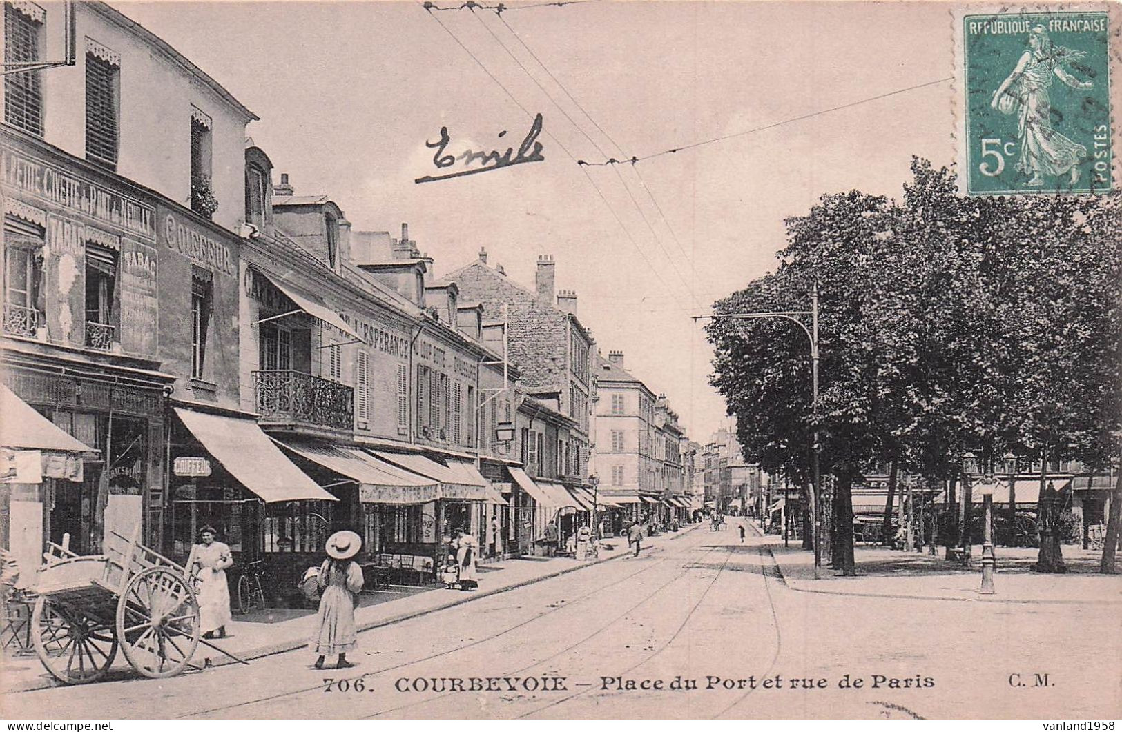 COURBEVOIE-place Du Port Et Rue De Paris - Courbevoie