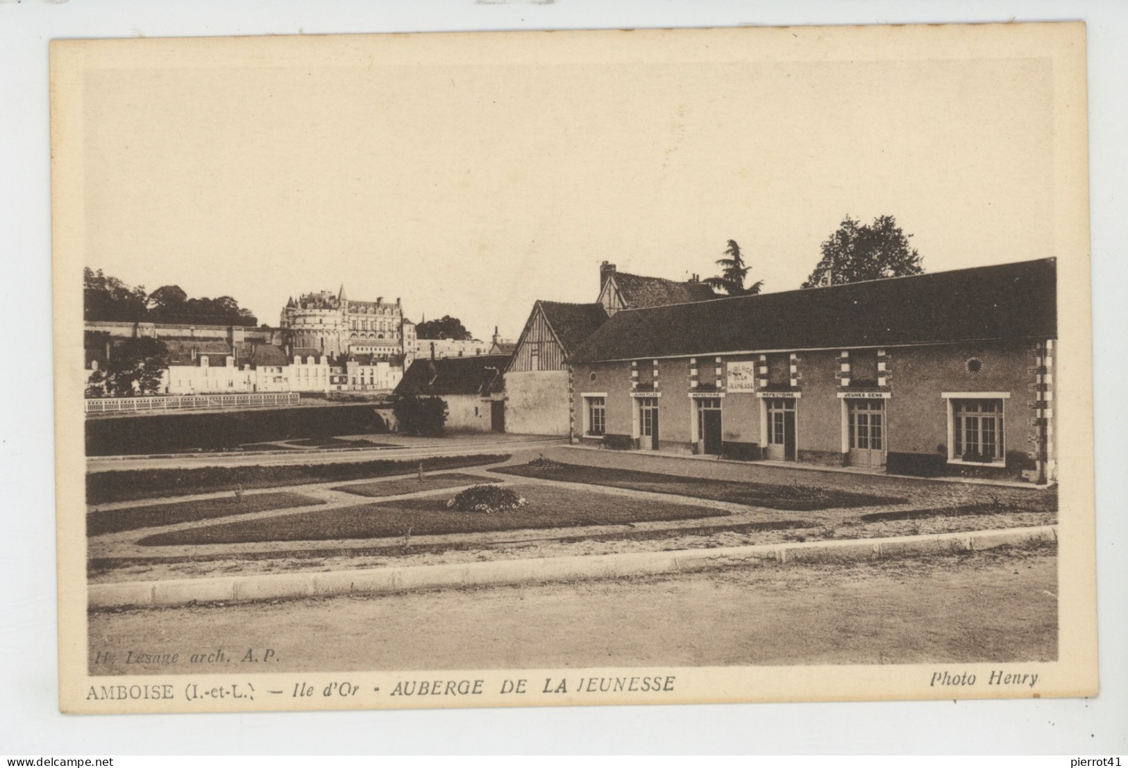 AMBOISE - ILE D'OR - Auberge De Jeunesse - Amboise