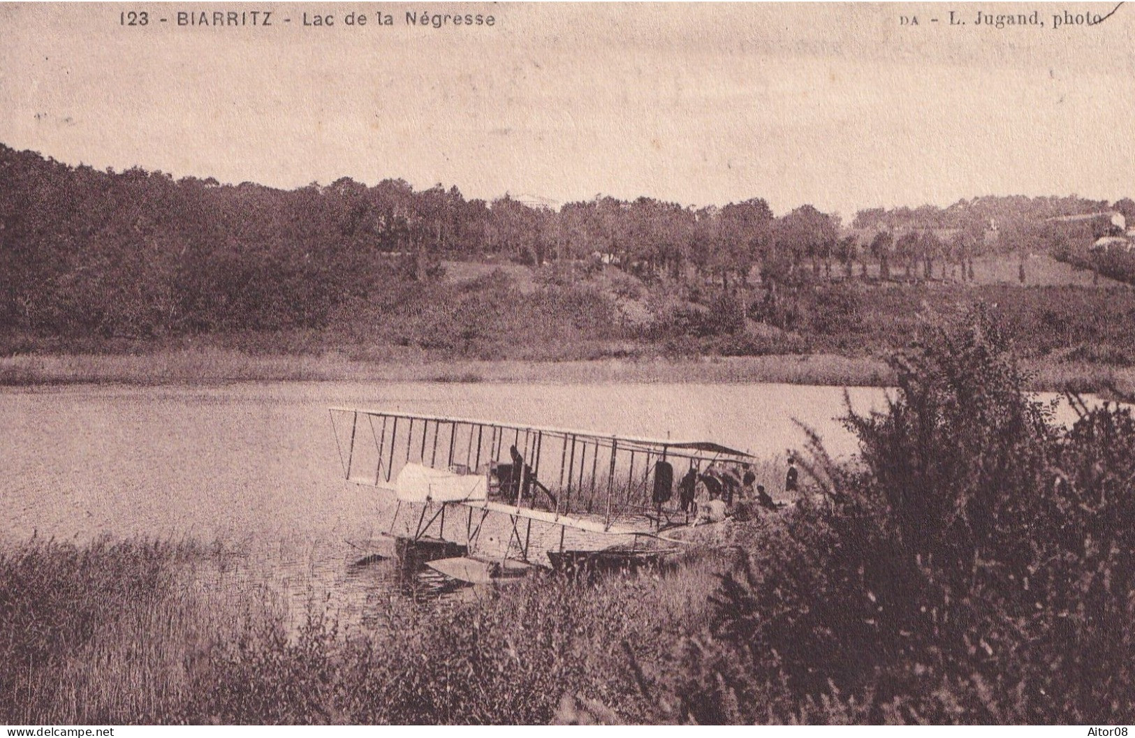 BELLE CARTE POSTALE  NEUVE ANNEES 1900/40 . LAC  DE LA NEGRESSE. - Biarritz