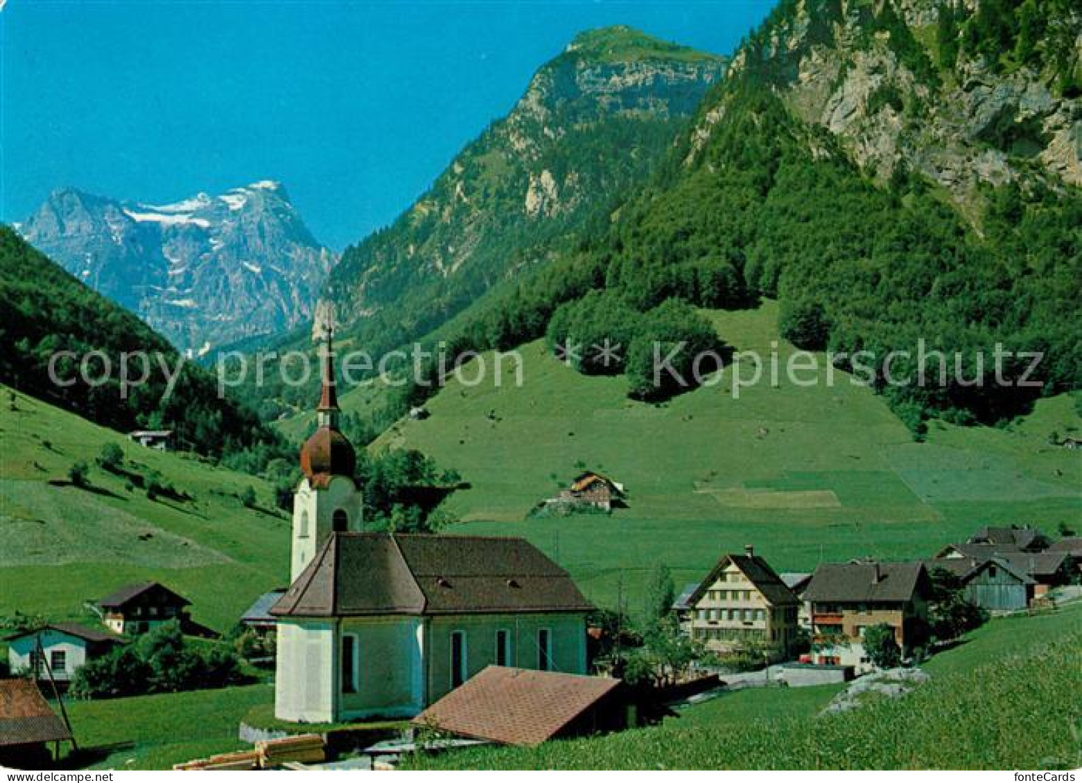 13048812 Isenthal Kirche Kleintal Urirotstock Isenthal - Sonstige & Ohne Zuordnung