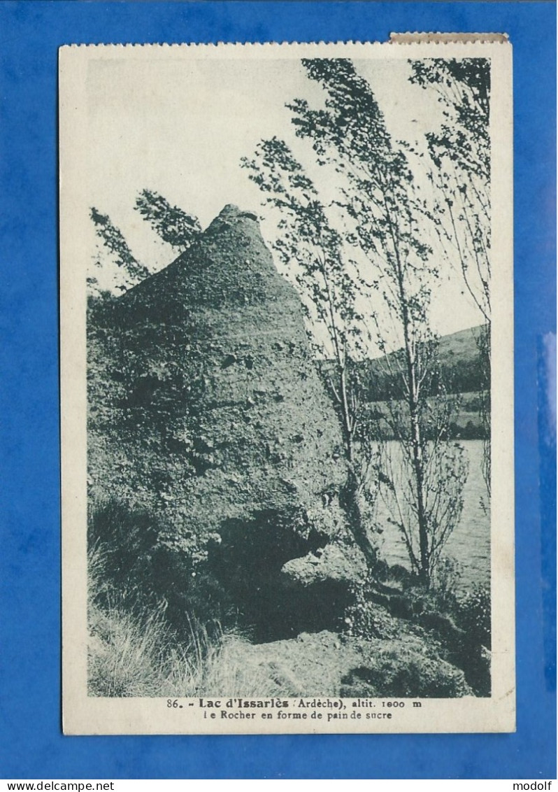CPA - 07 - Lac D'Issarlès - Le Rocher En Forme De Pain De Sucre - Circulée En 1938 - Andere & Zonder Classificatie