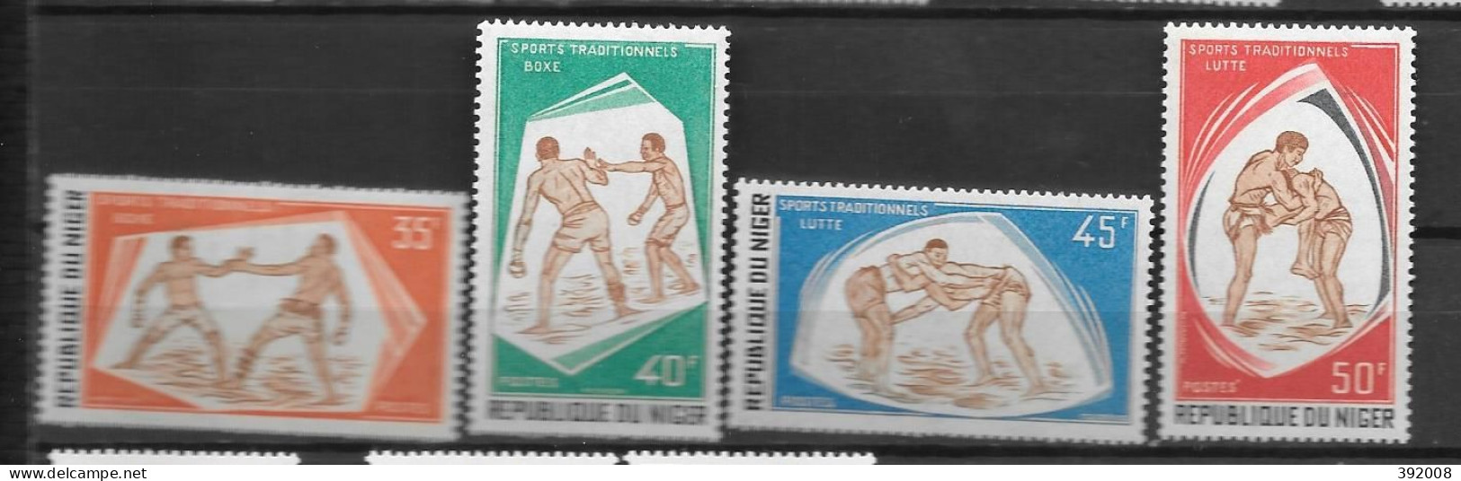 1975 - 333 à 336 **MNH - Sports Traditionnels - Niger (1960-...)