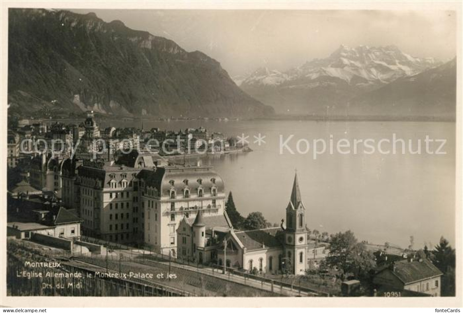 13038601 Montreux VD Eglise Allemande Montreux Palace Et Les Dents Du Midi Montr - Autres & Non Classés