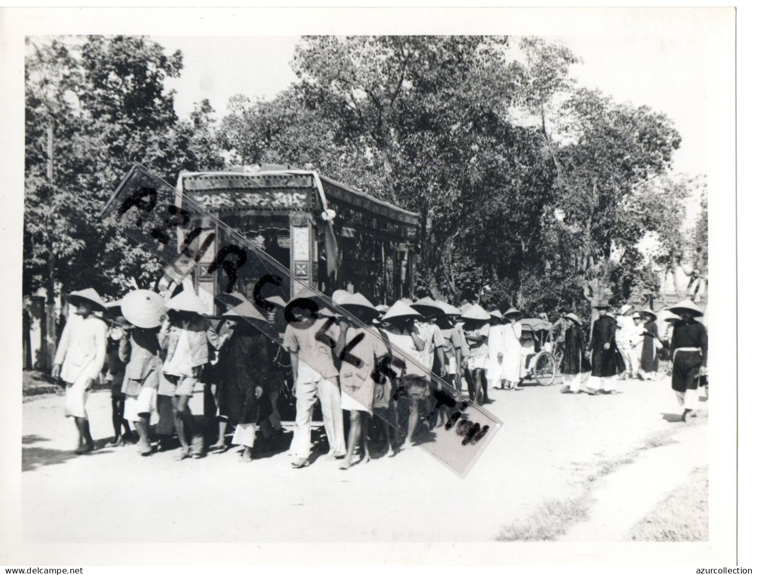 INDOCHINE/ VIETNAM . 1950 . HUE .OBSEQUES BOUDHISTES - Asia