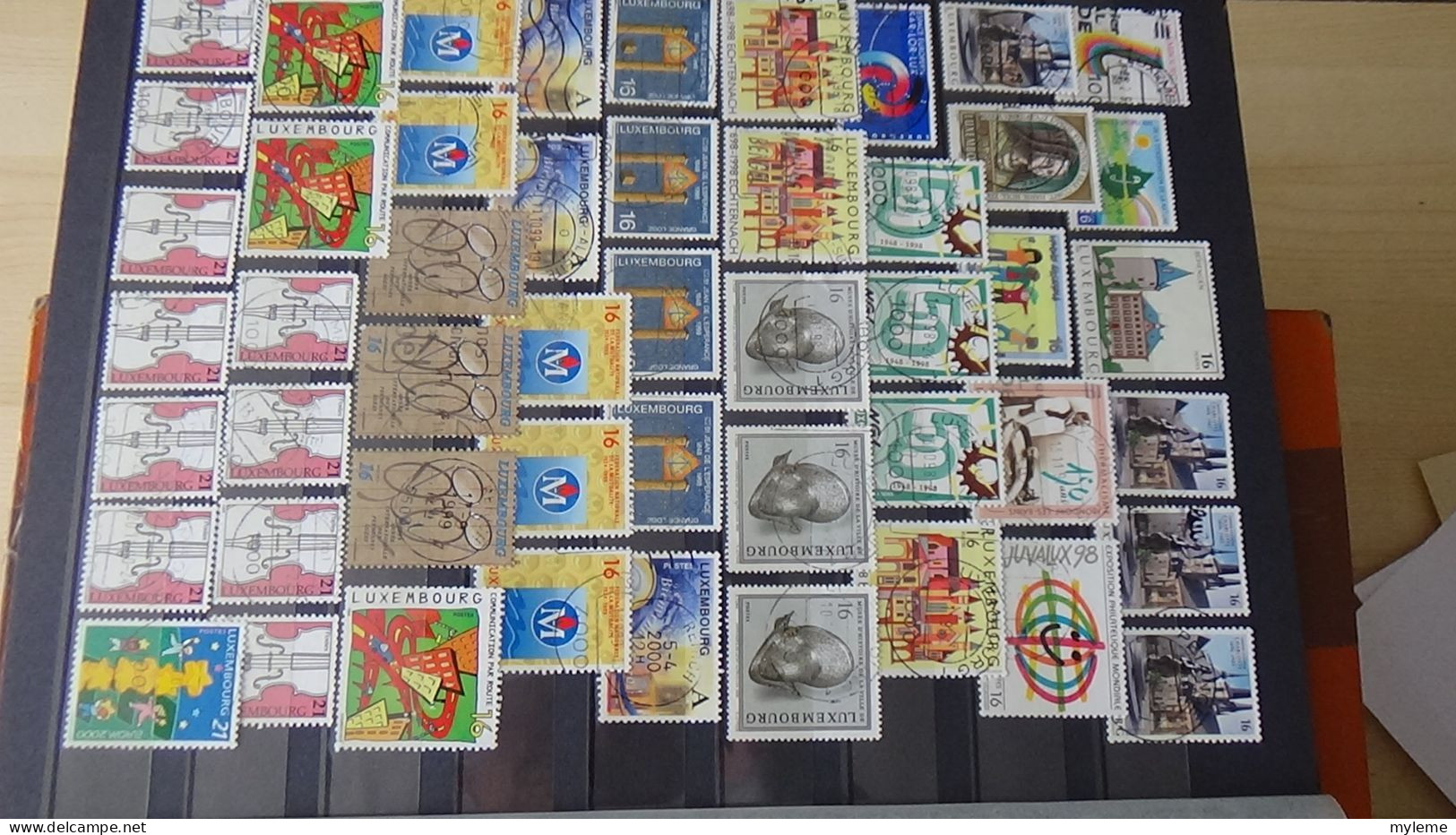 BF49 Bel ensemble de timbres de divers pays dont N° 258 + 259 + 260 ** Cote 320 euros. A saisir !!!