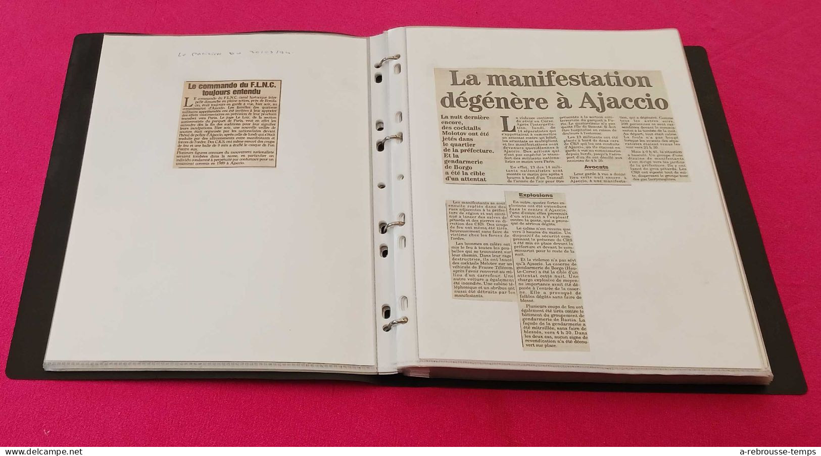 CORSE- FLNC Attentats Nationalisme Police-classeur de + de 80 articles de presse originaux -Années 1994-1995-1996-Tb