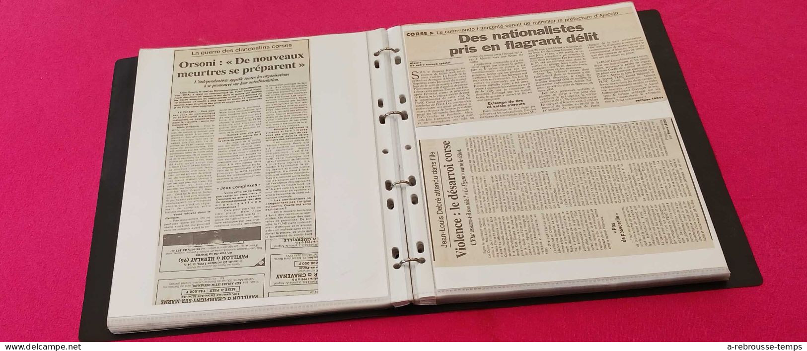 CORSE- FLNC Attentats Nationalisme Police-classeur de + de 80 articles de presse originaux -Années 1994-1995-1996-Tb