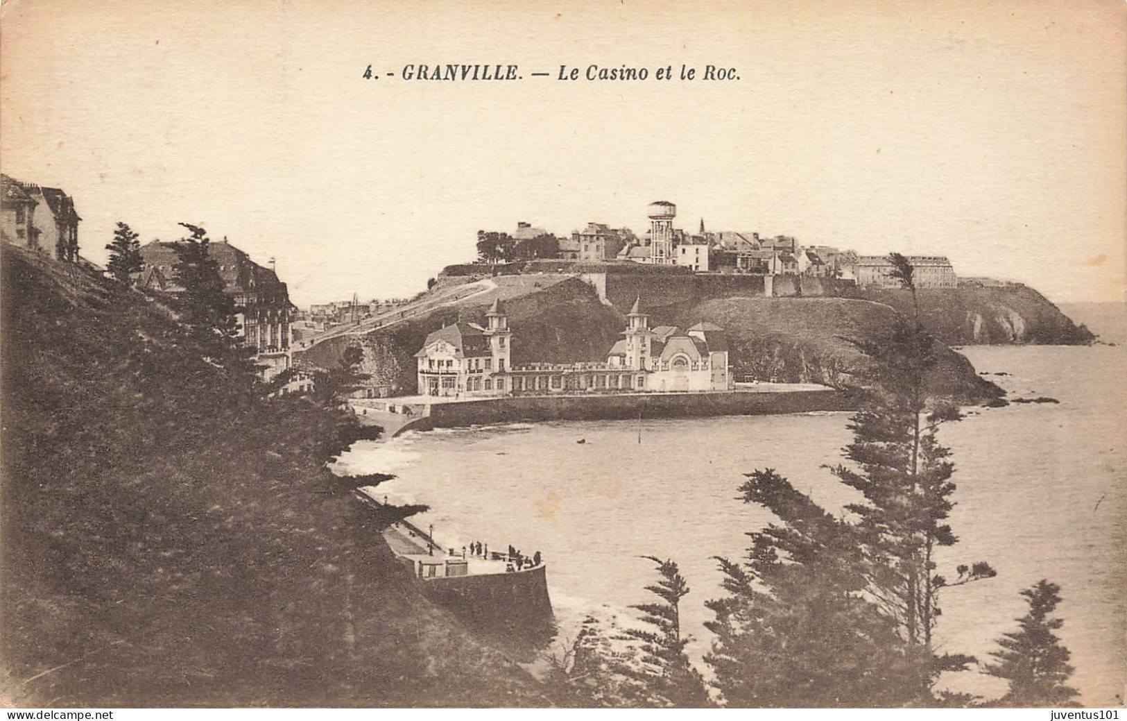 CPA Granville Le Casino Et Le Roc-4-Timbre      L2876 - Granville