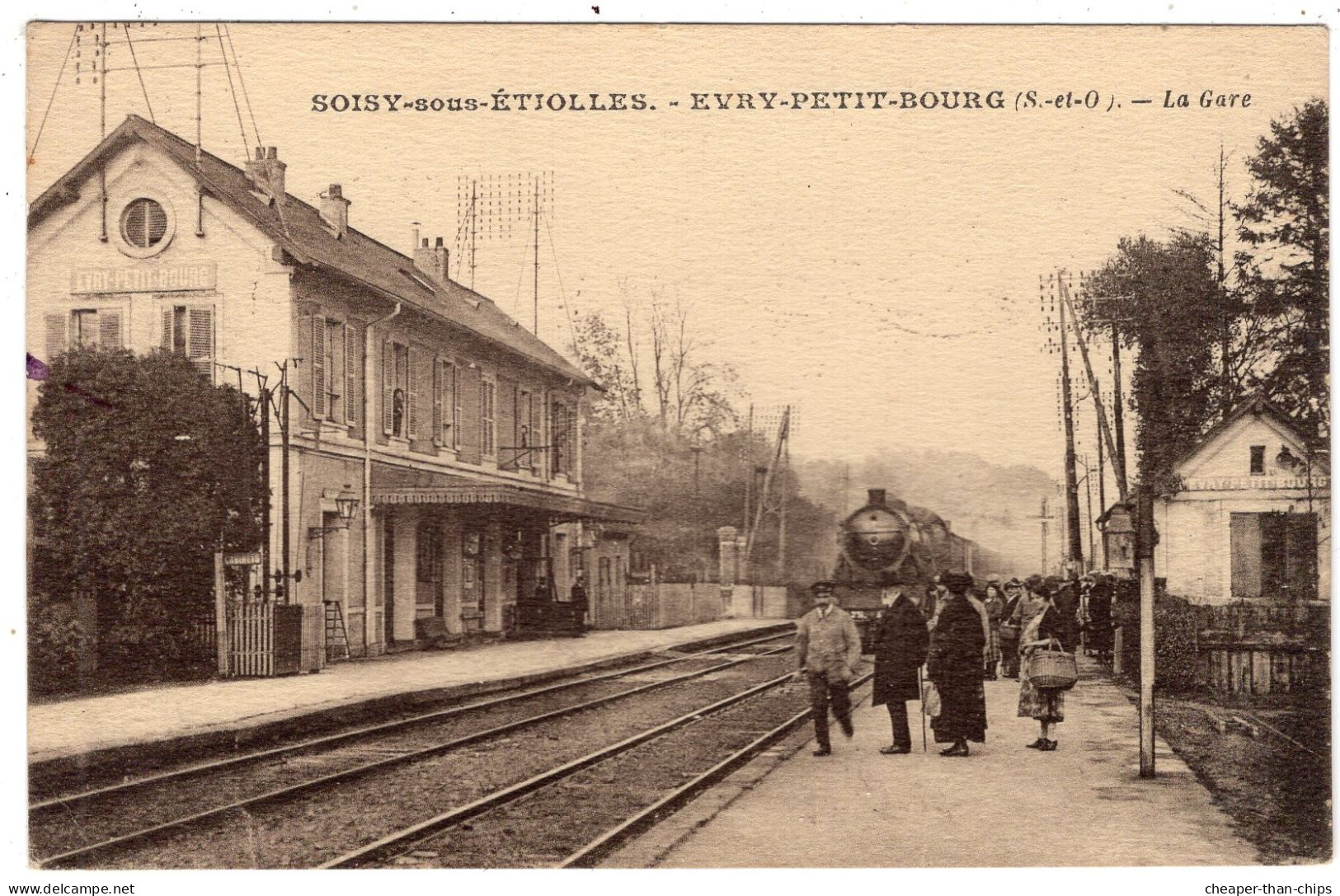 SOISY-sous-ETIOLLES - EVRY-PETIT-BOURG - La Gare - Evry
