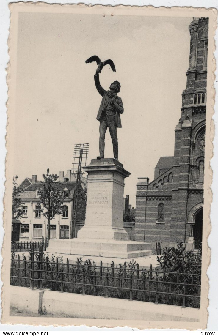 Roeselare - Rodenbach's Standbeeld (Anseeuw) (niet Gelopen Kaart) - Roeselare