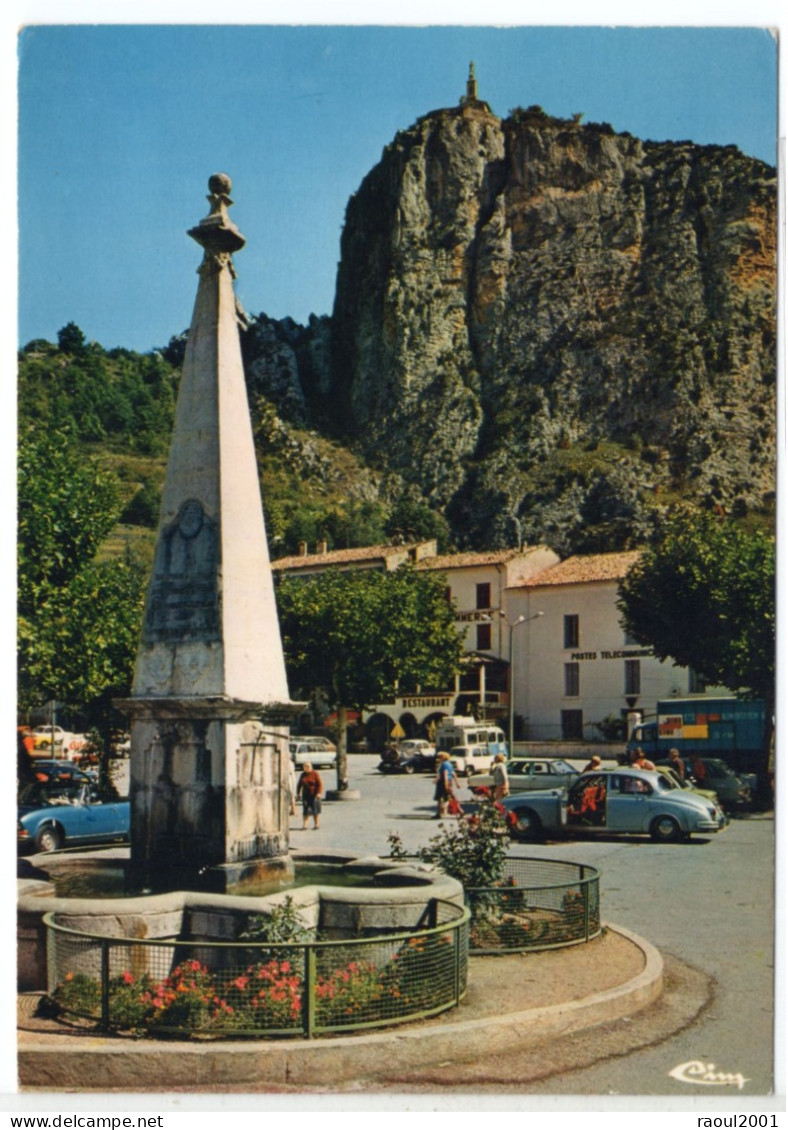 Autos Voitures Automobiles Cars - CASTELLANE - Jaguar MK2 - Cabriolet Porsche 356 Cabrio - Etc - Voitures De Tourisme