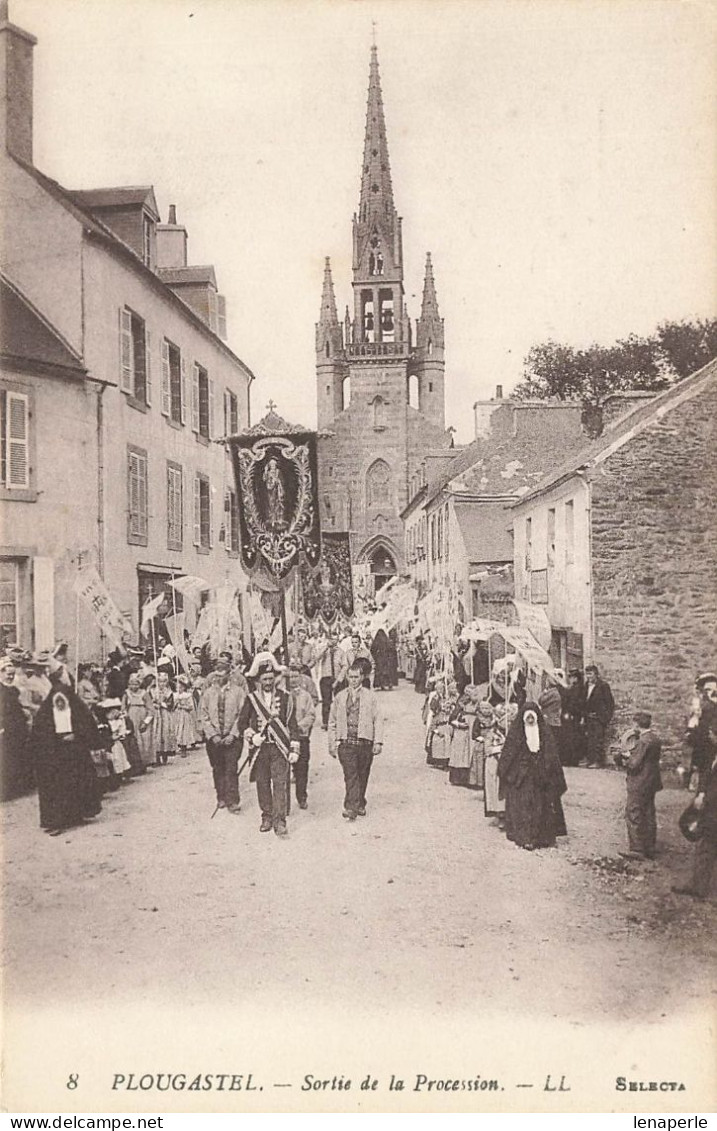 D8056 PLOUGASTEL Sortie De La Procession - Plougastel-Daoulas