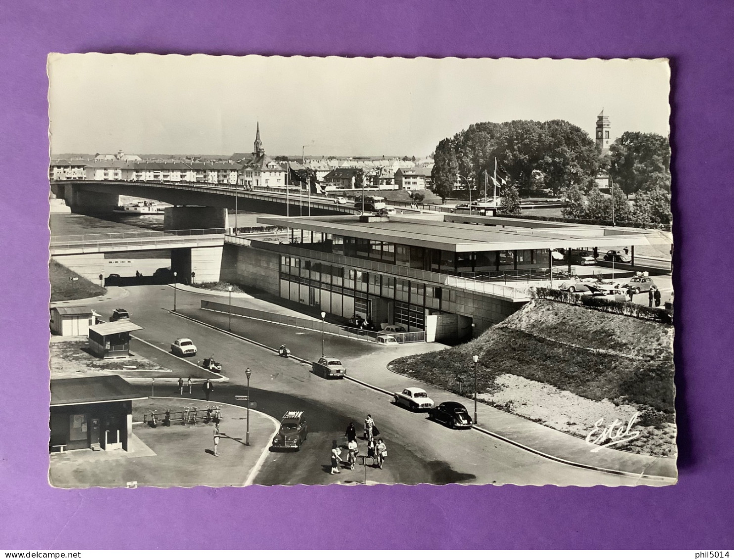 67     CPSM  STASBOURG   Le Pont De L’Europe, Le Rhin….    Voitures     Bon état - Strasbourg