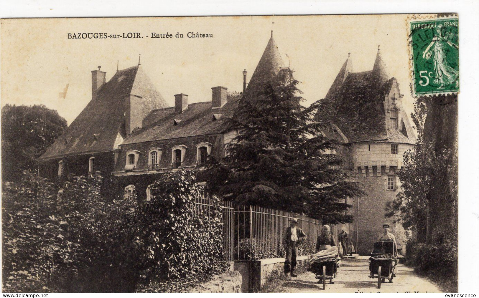 Bazouges : Entrée Du Chateau    ///  REF Avril 24 ///  BO.72 - Andere & Zonder Classificatie