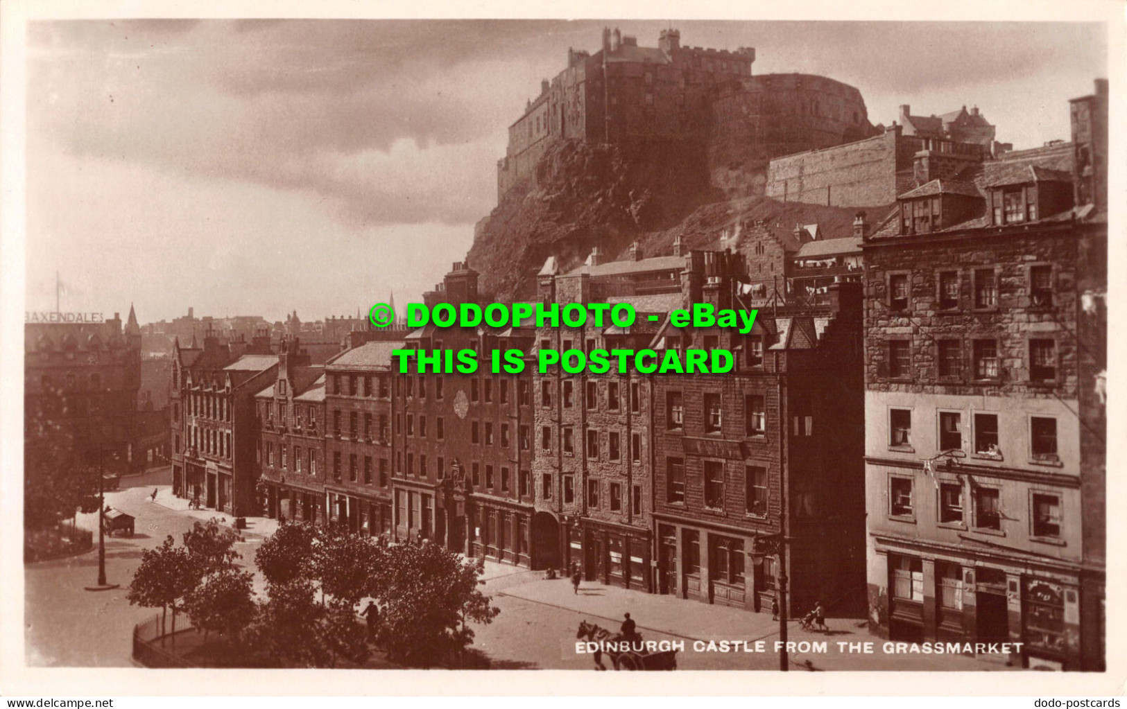 R531425 Edinburgh Castle From Grassmarket. M. And L. National Series. RP - Monde