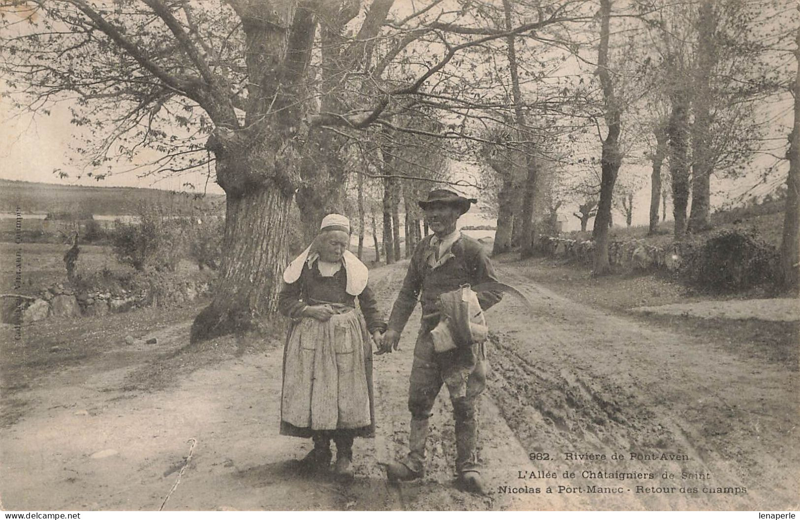 D8069 Pont Aven Rivière L'allée De Châtaigniers - Pont Aven