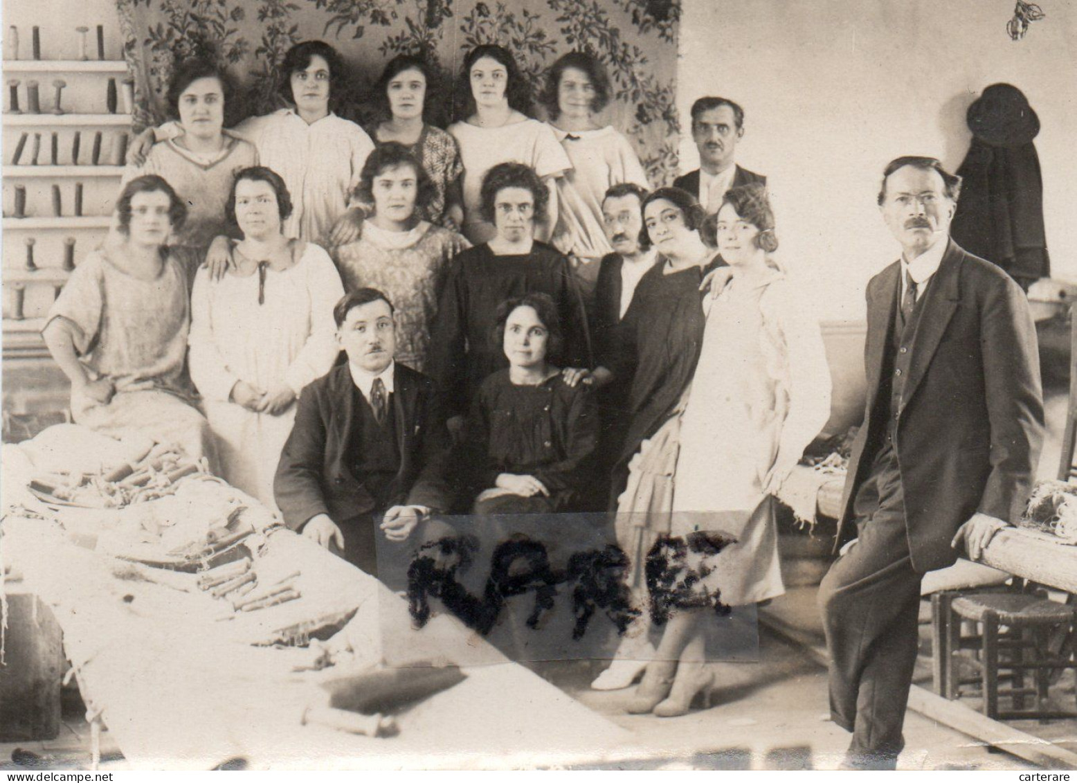 PHOTO ANCIENNE,85,VENDEE,FONTENAY LE COMTE,ETABLISSEMENT SAVARIAU,OUVRIERE,RARE,DIRECTION - Plaatsen