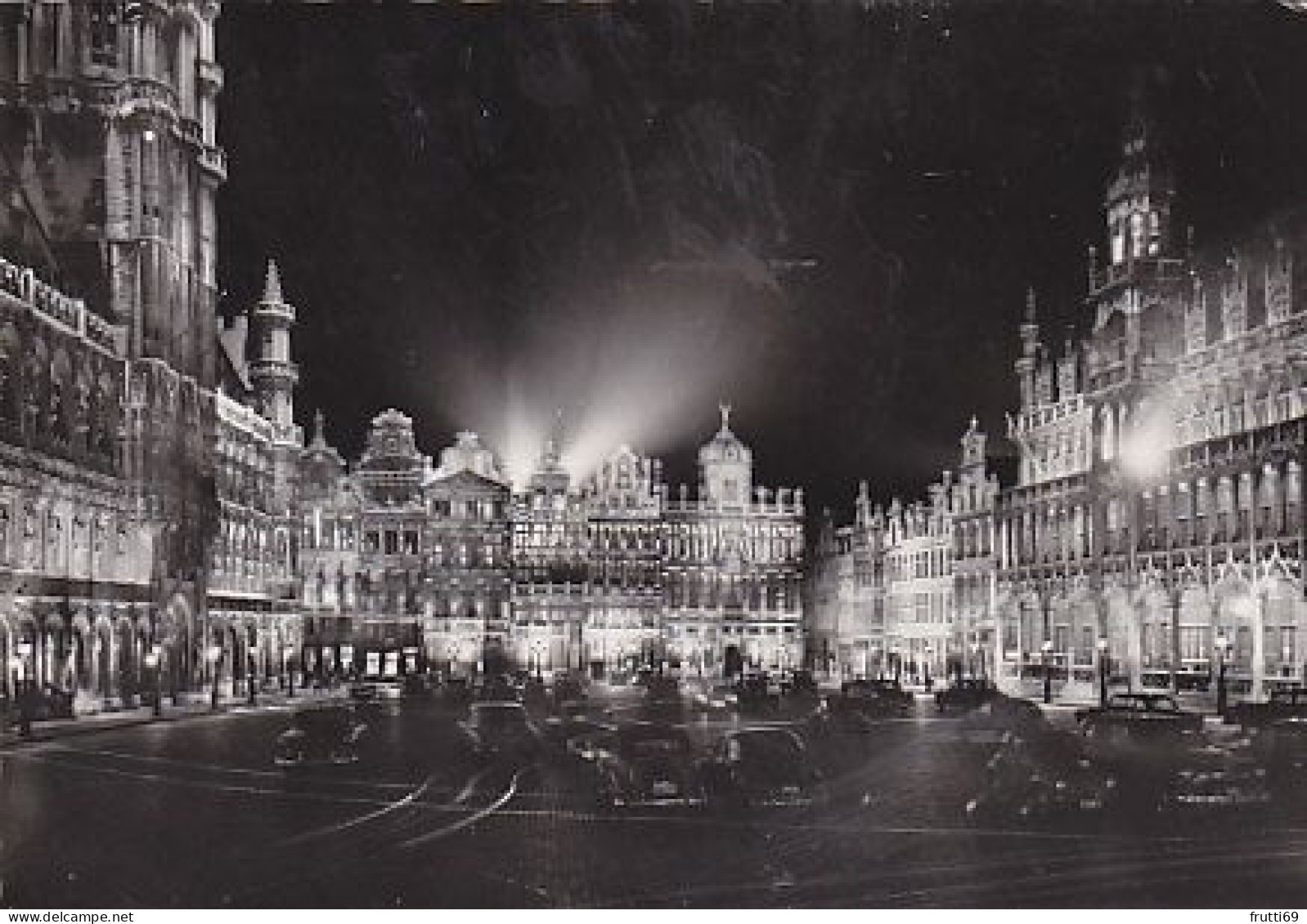 AK 215504 BELGIUM - Bruxelles - Grand' Place - Squares