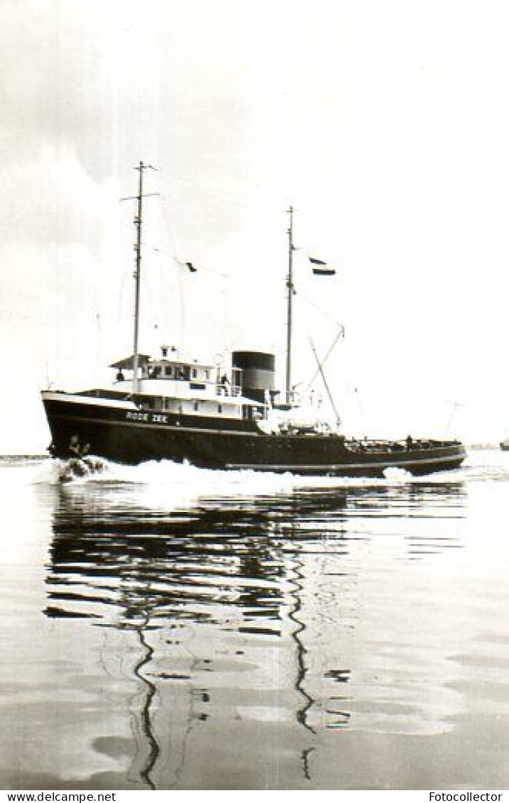 Bateau Remorqueur Rode Zee - Schlepper