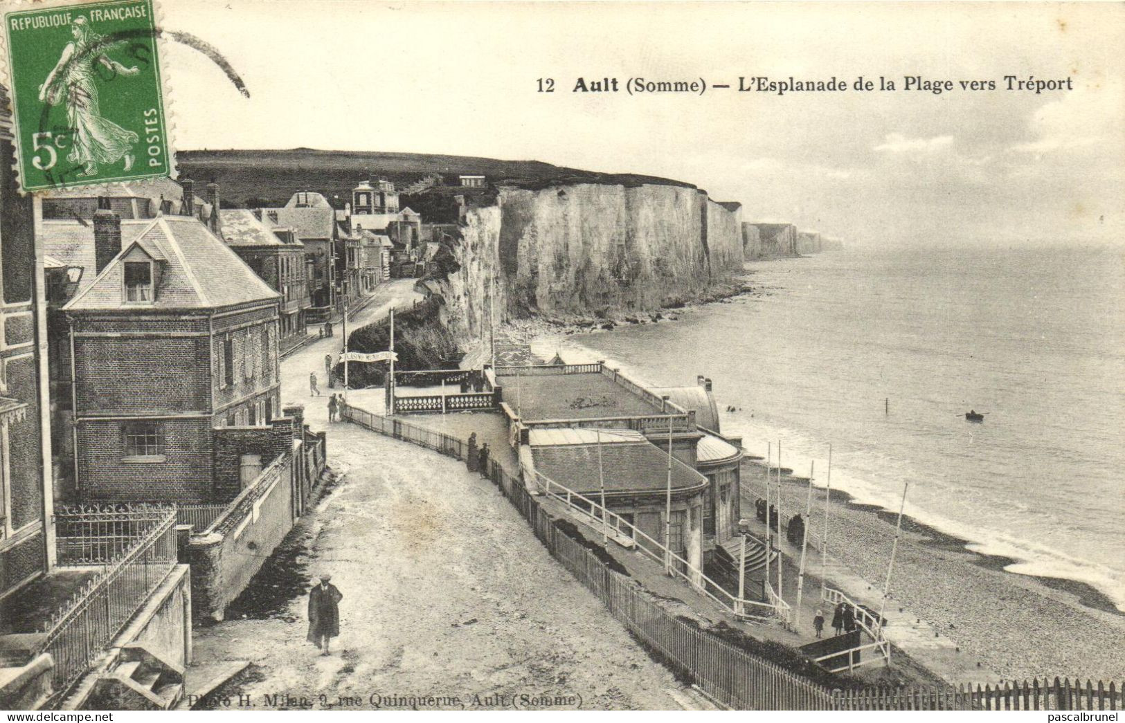 AULT - L'ESPLANADE DE LA PLAGE VERS LE TREPORT - Ault