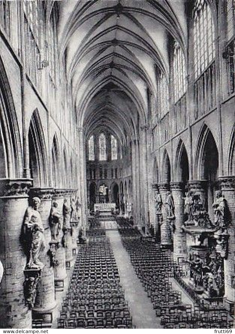 AK 215525 BELGIUM - Bruxelles - Collégiale Des Saints Michel Et Gudule - Monuments