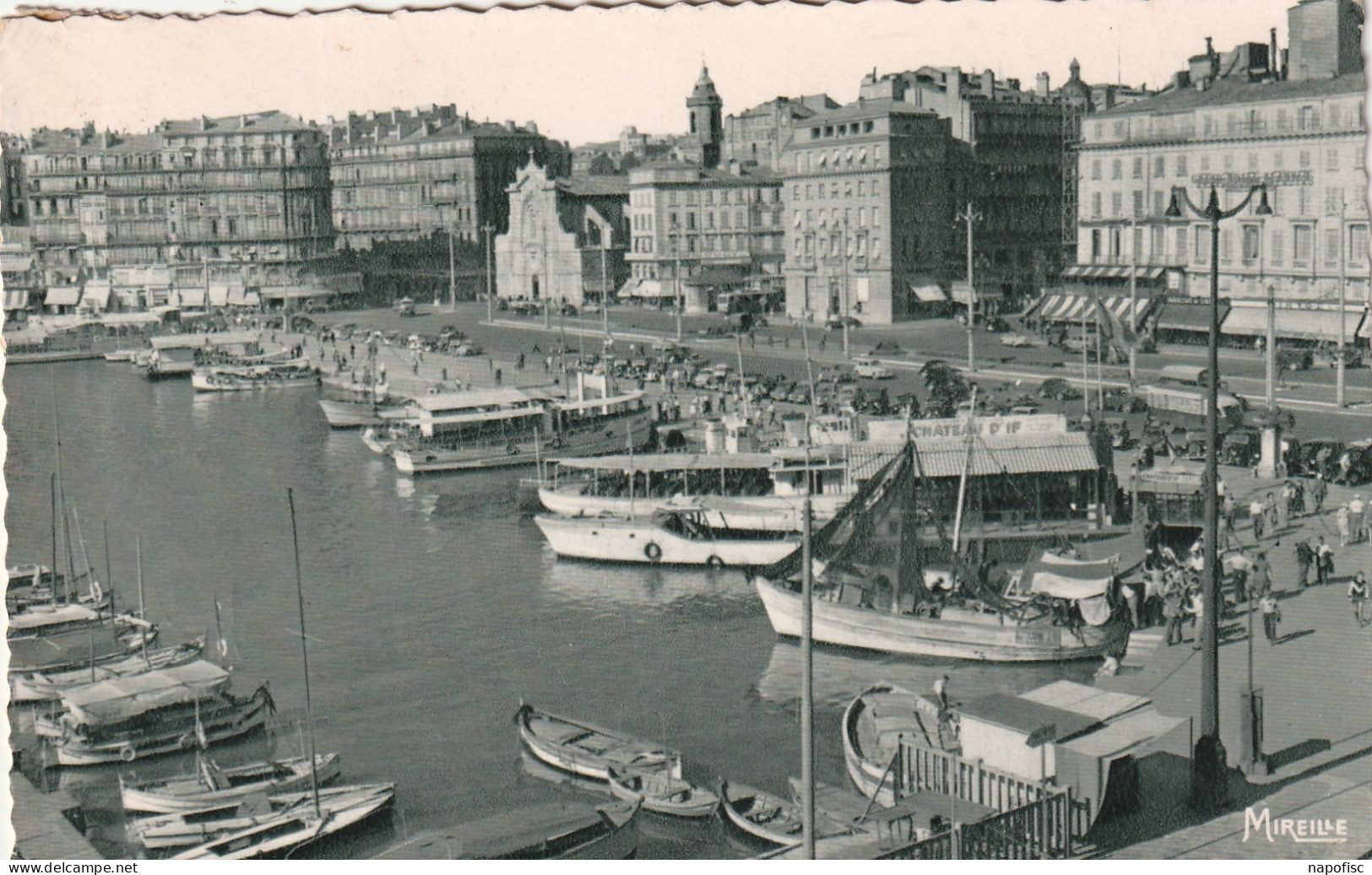 13-Marseille Un Coin Du Vieux- Port Et Le Quai Des Belges - Oude Haven (Vieux Port), Saint Victor, De Panier