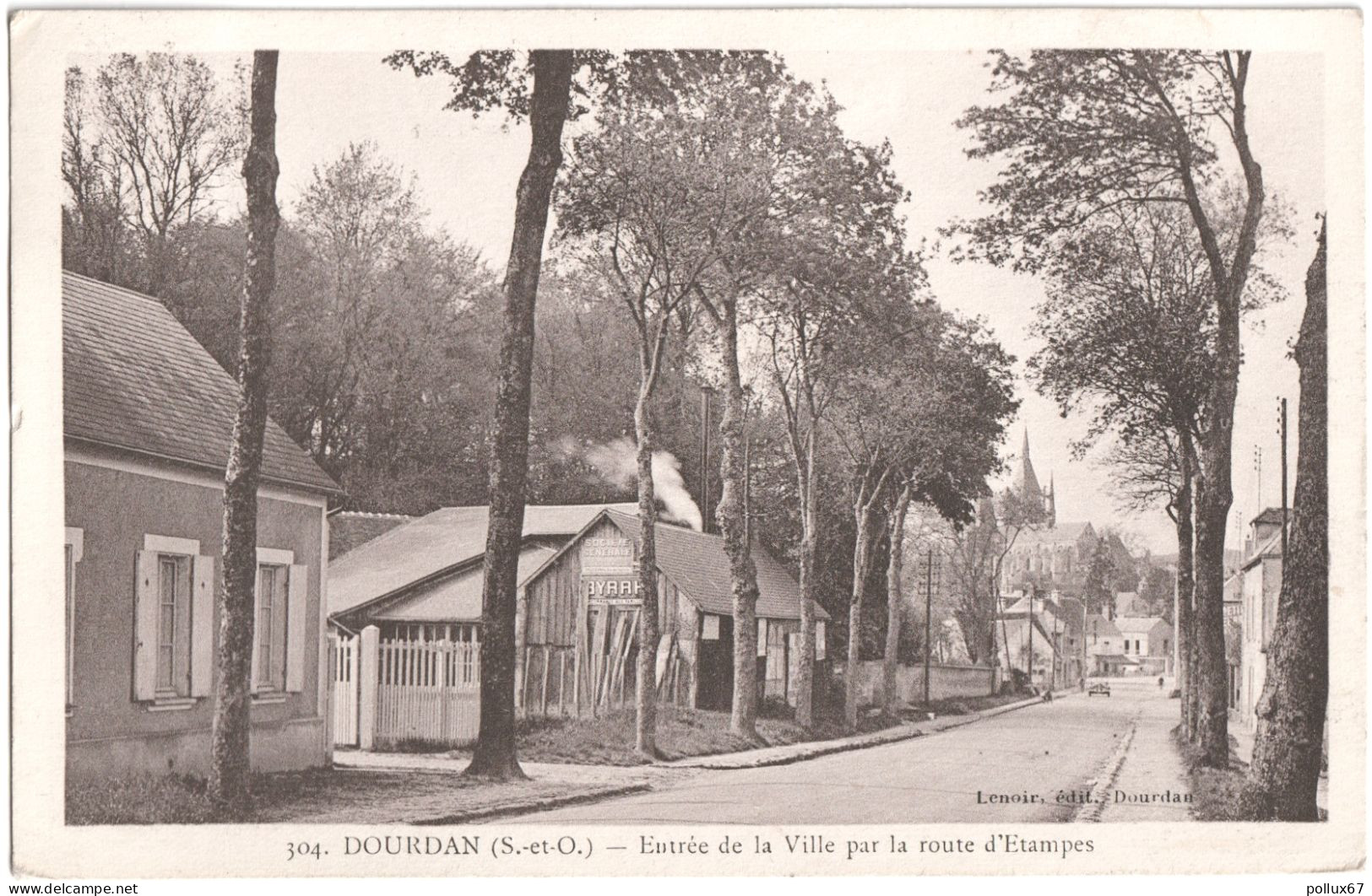 CPA DE DOURDAN  (ESSONNE)  ENTRÉE DE LA VILLE PAR LA ROUTE D'ÉTAMPES - Dourdan