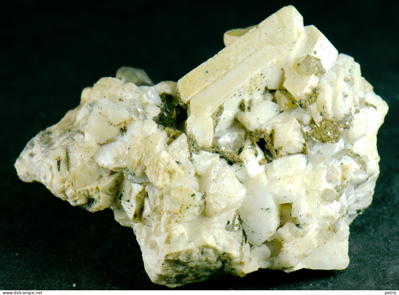 Mineral - Quarzo Ortoclasio, Fumè E Mica ( San Pietro In Campo, Isola D'Elba, Italia) - Lot. 1155 - Minéraux