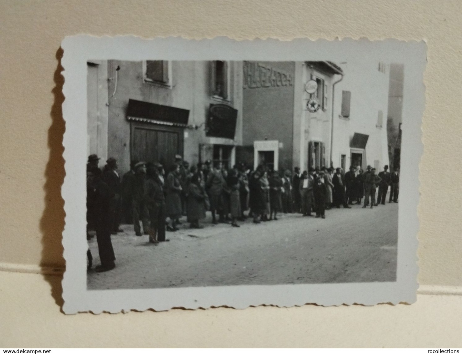 Italia Foto Piccola FOIANO DELLA CHIANA Discorso Del Duce Mussolini. Negozi Espresso ESSO Motor Oil. 1936 - Europa