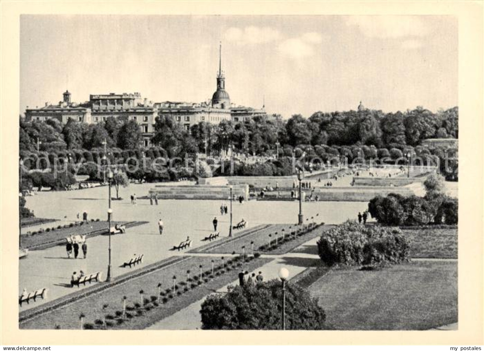 73788283 Leningrad St Petersburg Mars Field Leningrad St Petersburg - Russie