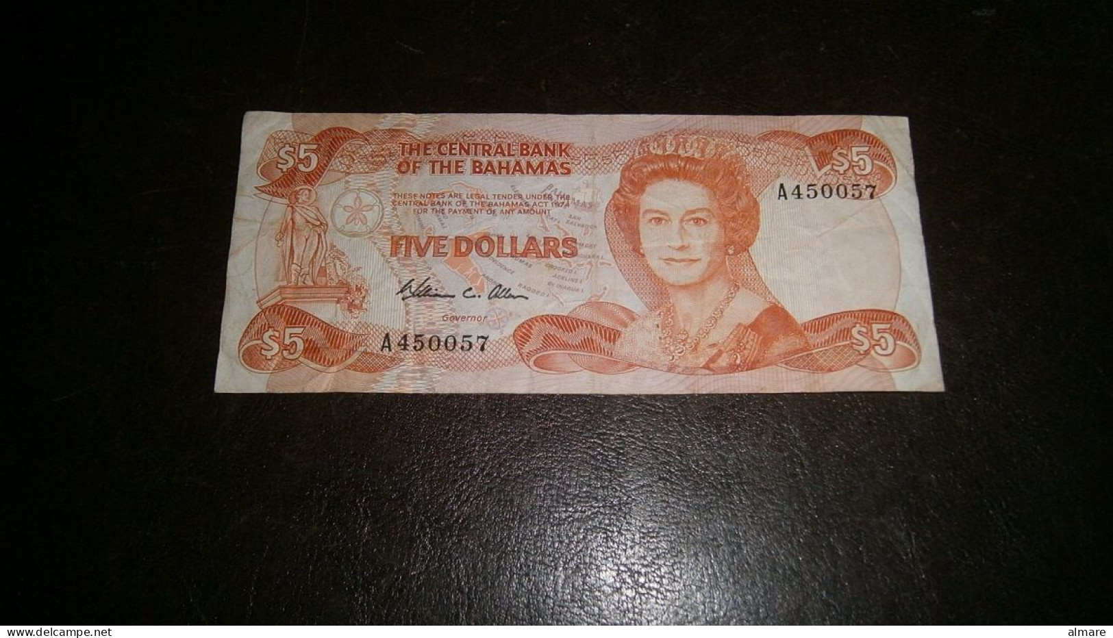 BAHAMAS 5 DOLLARS 1984 - Bahamas