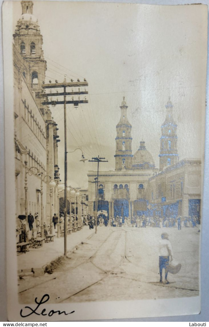 Carte Postale Photo Mexique Léon 1920 Voyager En France - Mexico