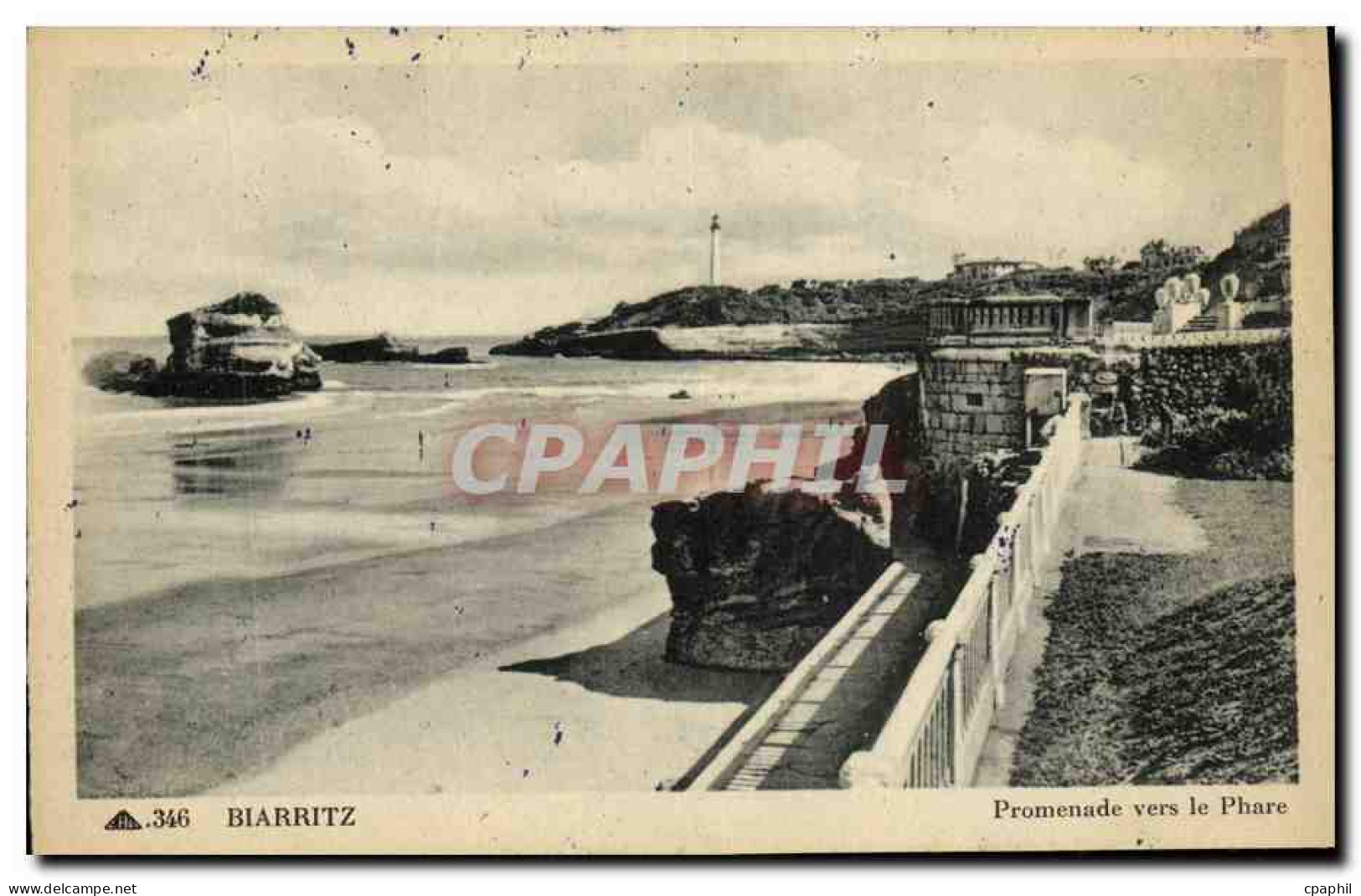 CPA Biarritz Promenade Vers Le Phare  - Biarritz