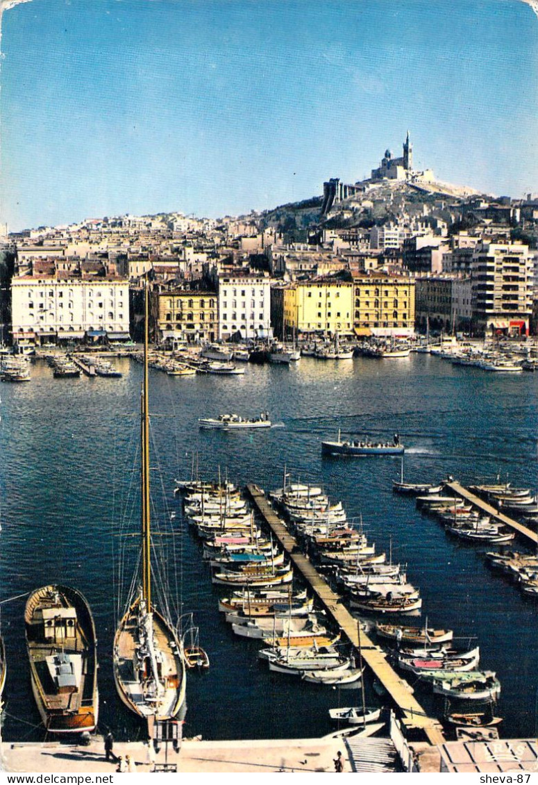 13 - Marseille - Le Vieux Port Et Notre Dame De La Garde - Vieux Port, Saint Victor, Le Panier