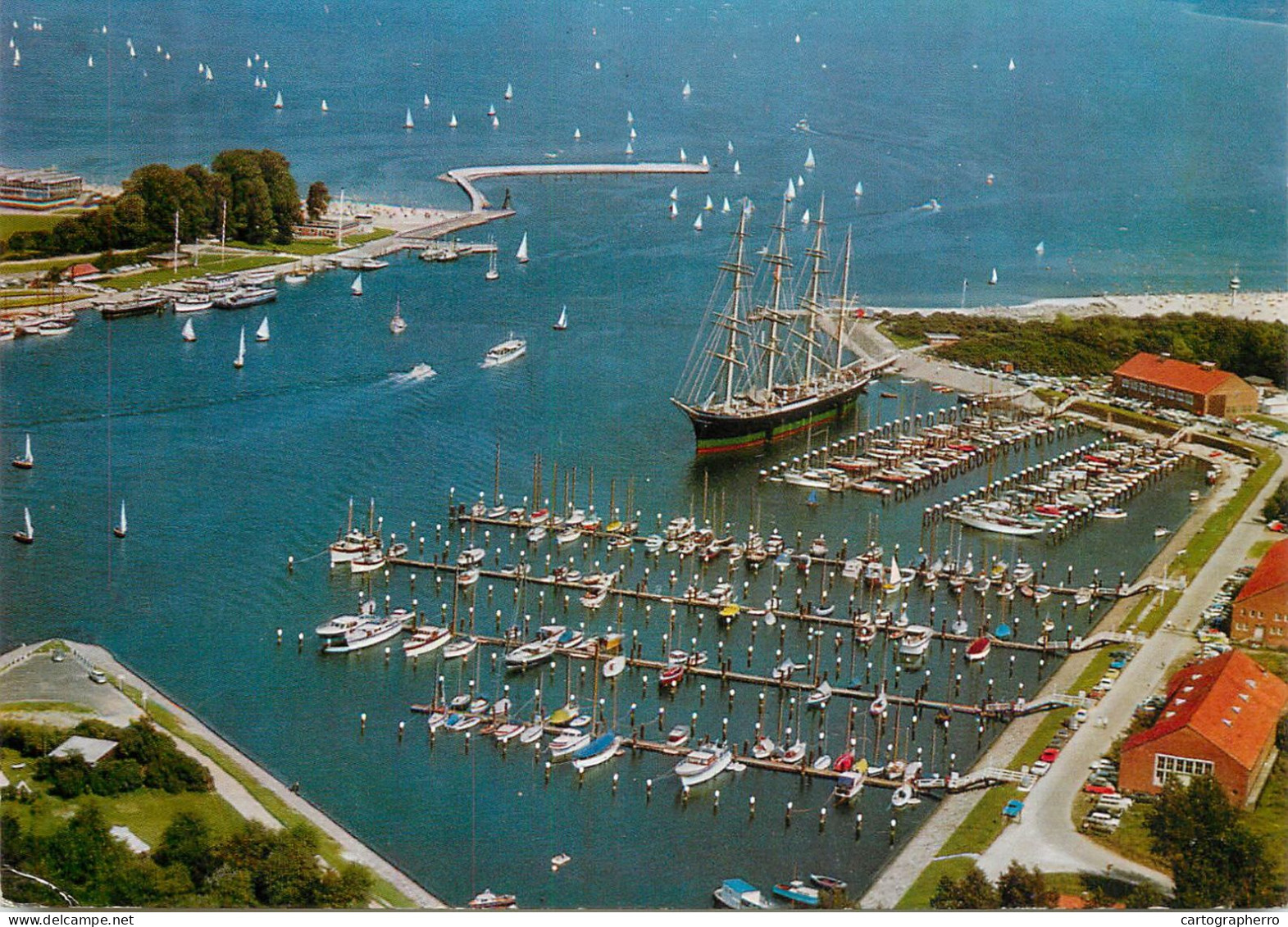 Navigation Sailing Vessels & Boats Themed Postcard Ostseeheilbad Travemunde Galleon - Voiliers