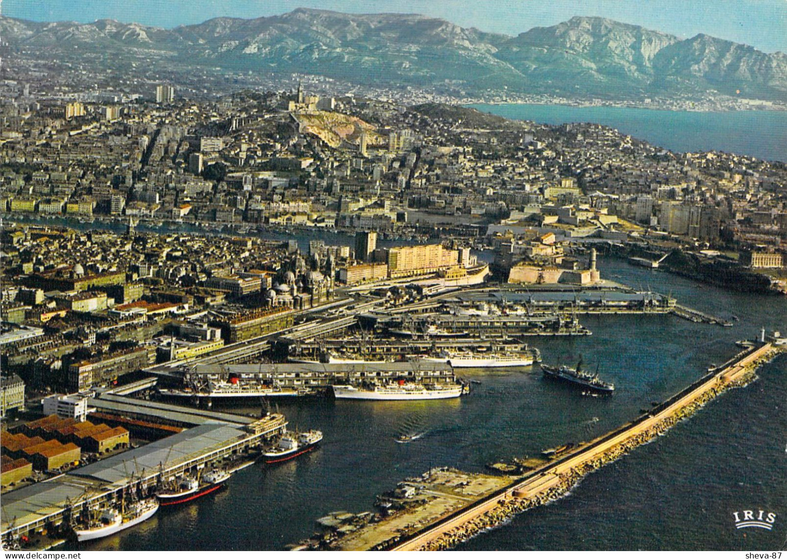 13 - Marseille - Le Bassin De La Joliette, Notre Dame De La Garde Et La Corniche - Joliette, Hafenzone