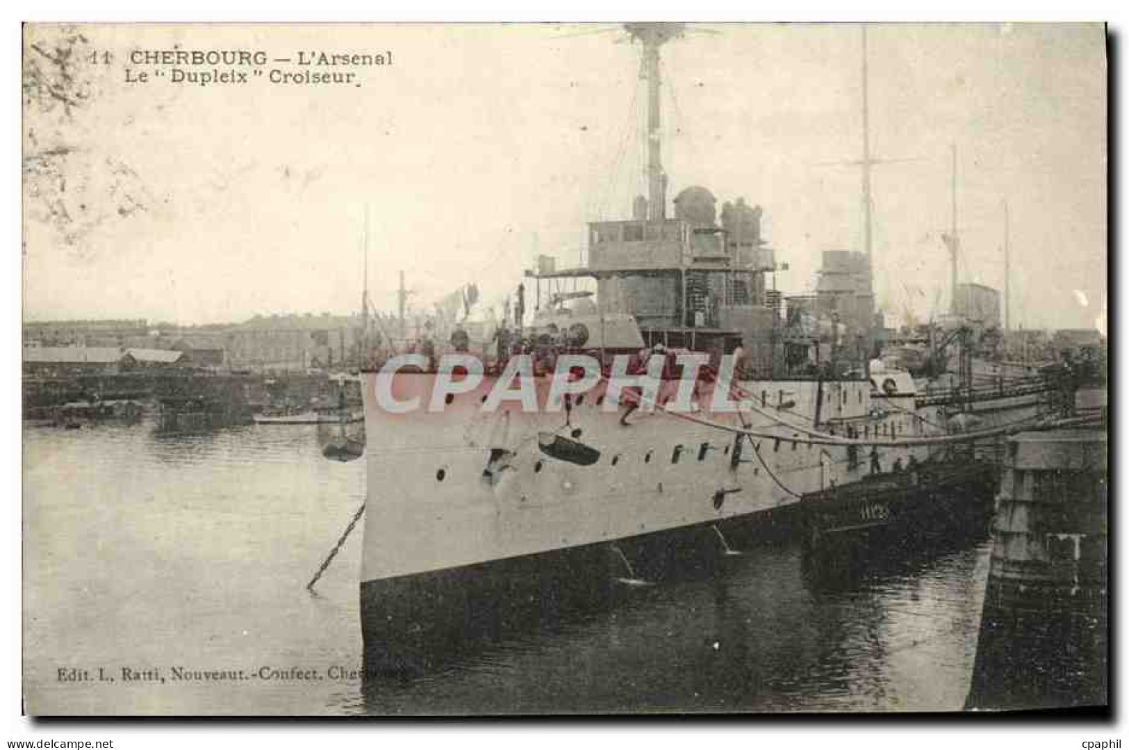 CPA Bateau Guerre Cherbourg L Arsenal Le Dupleix Croiseur - Dampfer