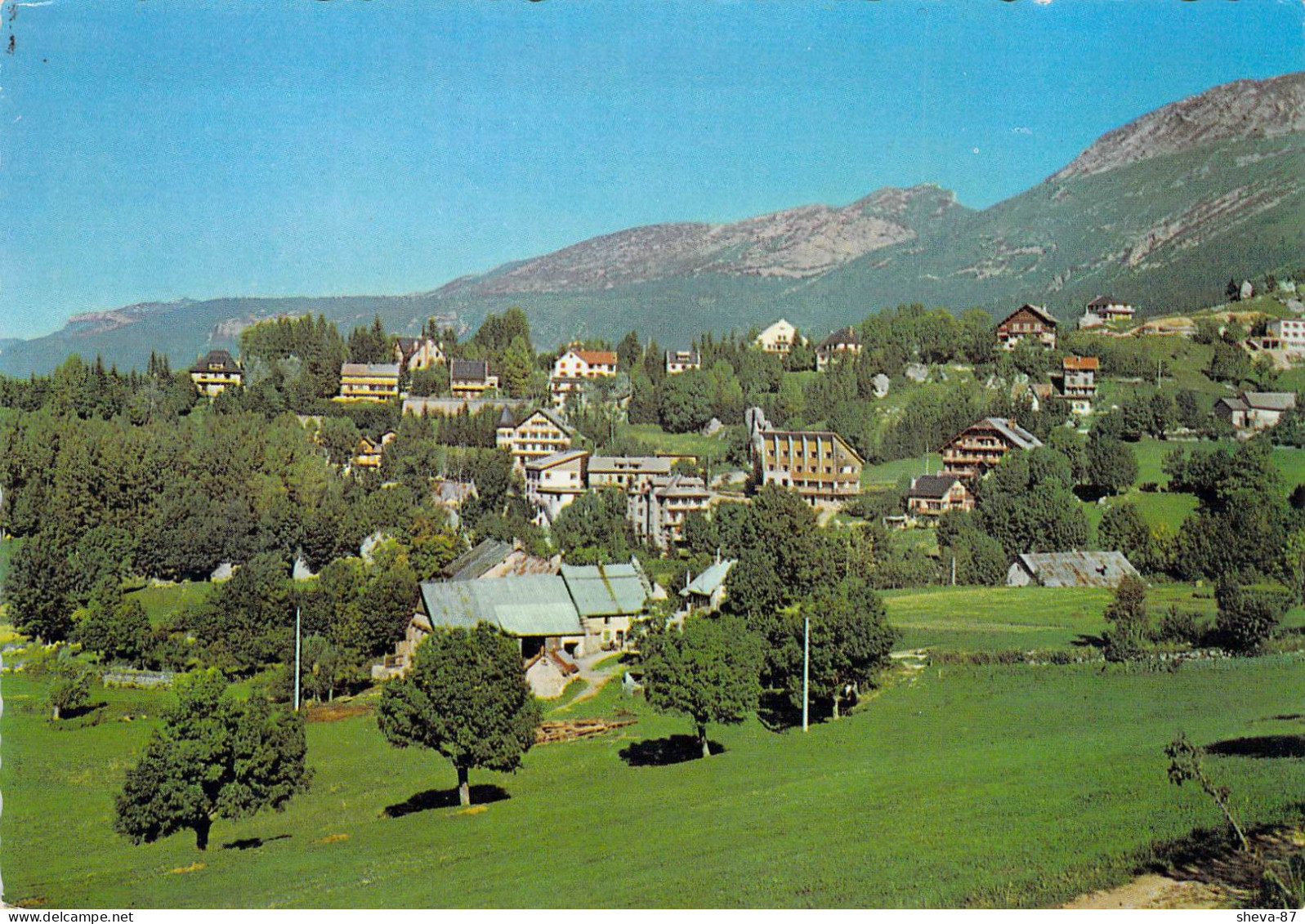 38 - Villard De Lans - Vue Générale Et La Montagne De Lans - Villard-de-Lans