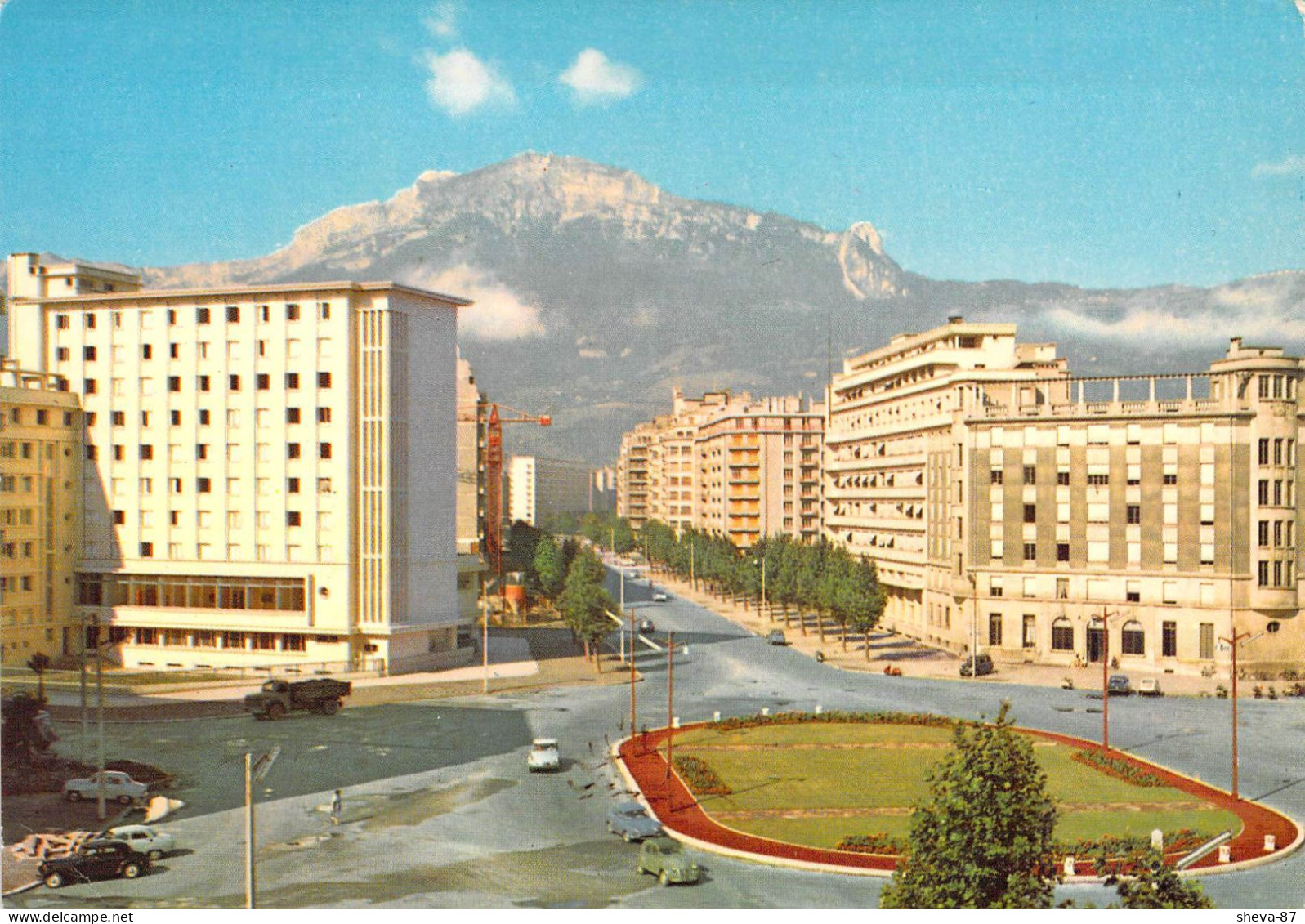 38 - Grenoble - Boulevard Maréchal Joffre Et Le Moucherotte - Grenoble