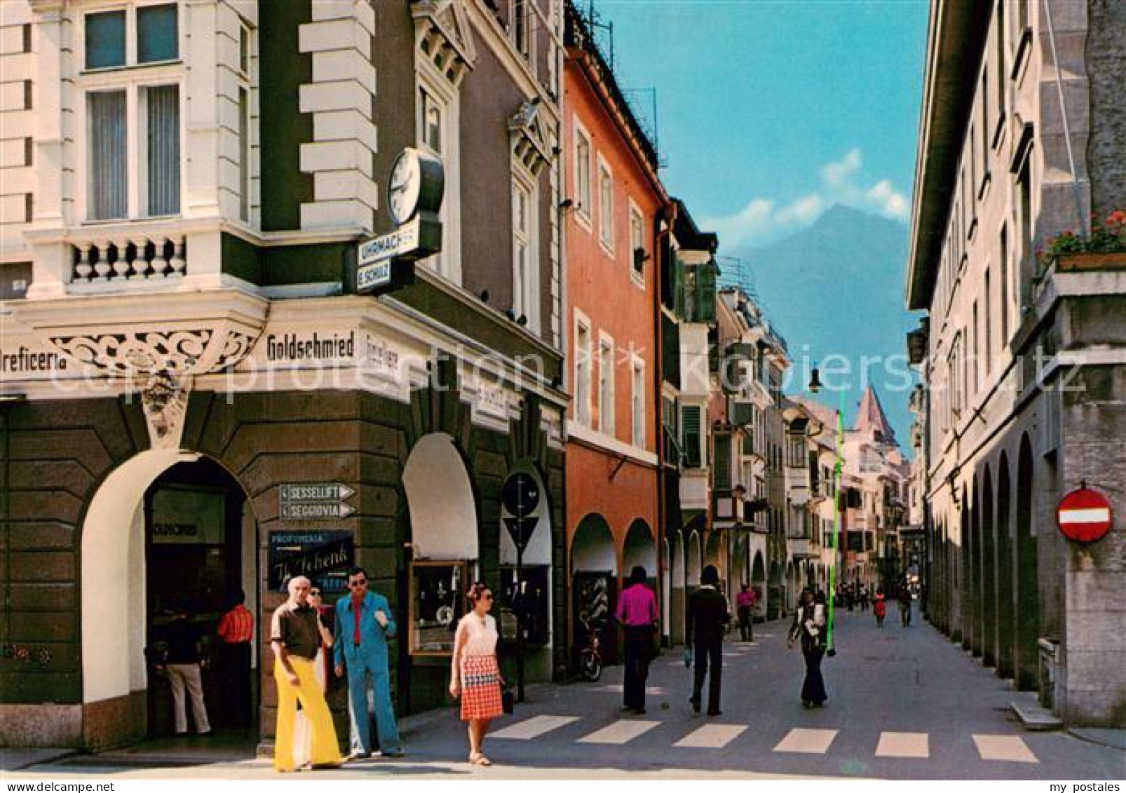 73786902 Meran Merano Altstadt Lauben Mit Zielspitze Texelgruppe Meran Merano - Autres & Non Classés