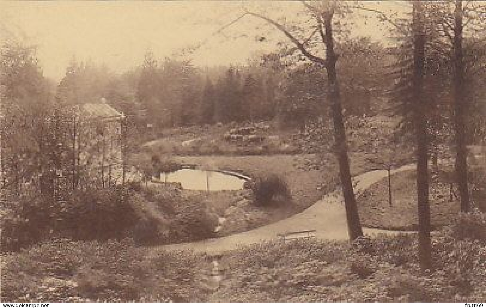 AK 215582 BELGIUM - Domaine De Mariemont - Le Parc - Le Mausolée Et La Roserale - Andere & Zonder Classificatie