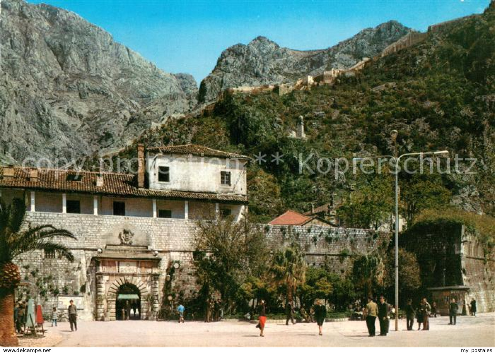 73786797 Kotor Montenegro Gradska Vrata Stadttor Kotor Montenegro - Montenegro