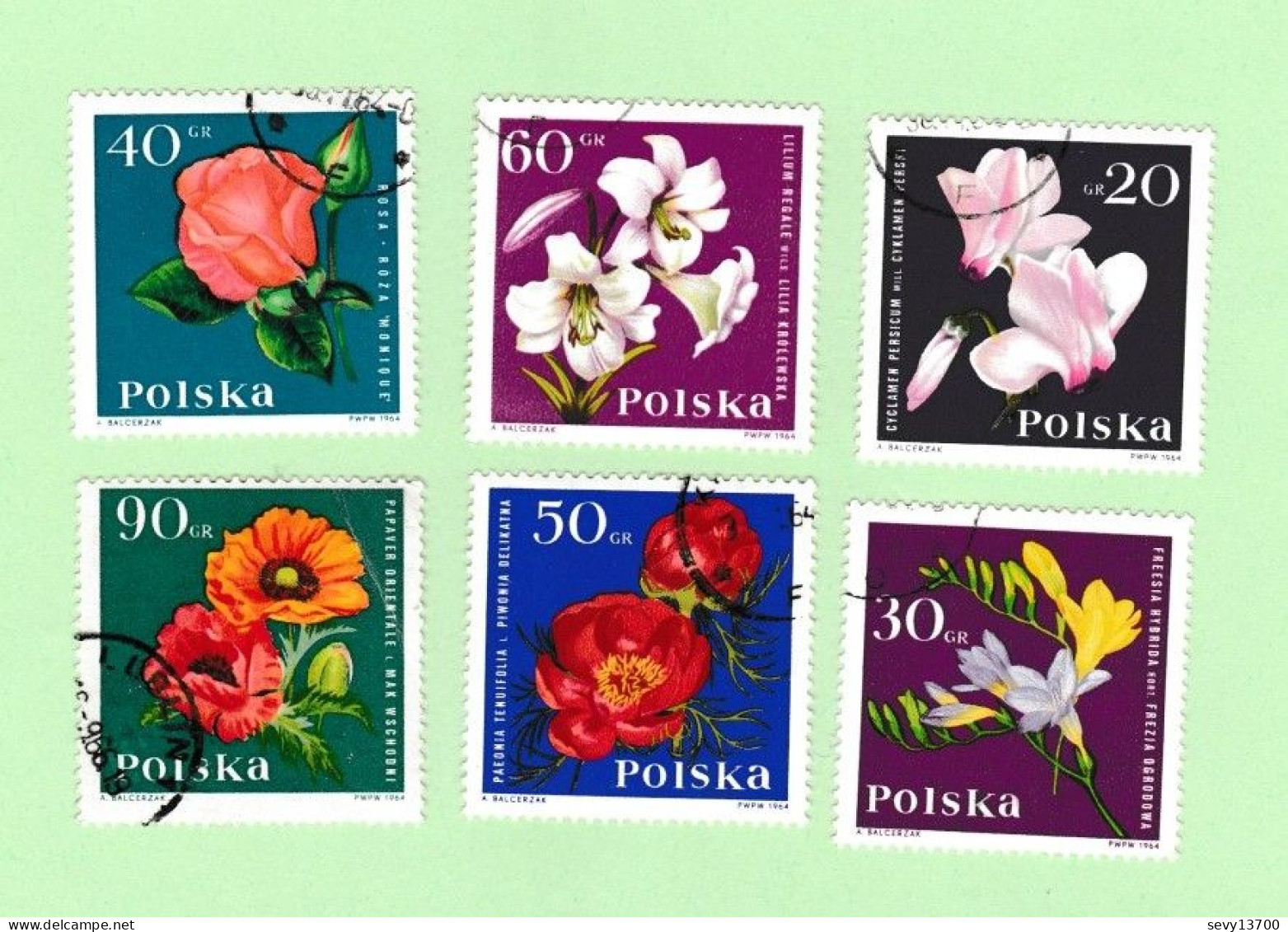 Pologne - Polska Lot 48 Timbres Les Fleurs - Verzamelingen