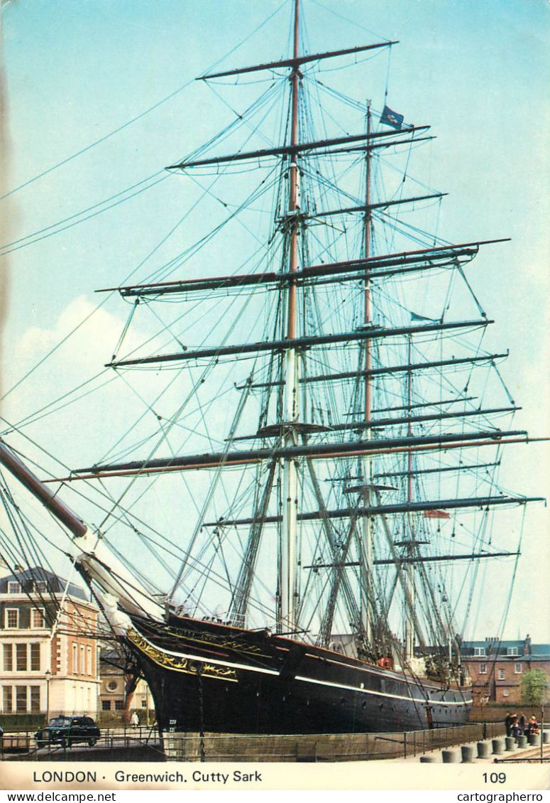 Navigation Sailing Vessels & Boats Themed Postcard London Greenwich Cutty Shark - Sailing Vessels